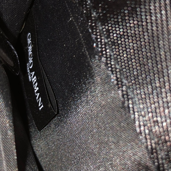 Giorgio Armani Parfums Black Woman’s Wallet W Logo On Front & Zipper Pocket - Picture 8 of 8